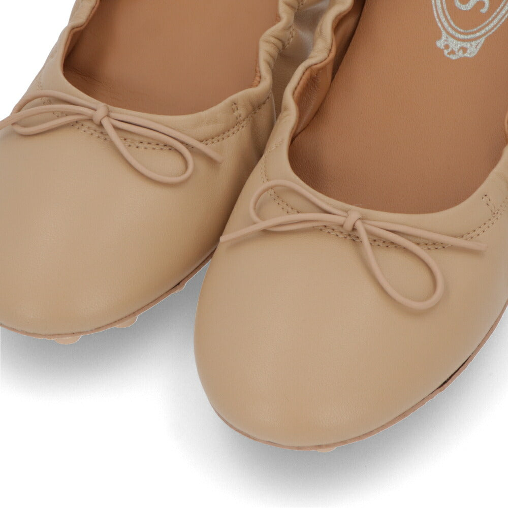 TOD'S ベージュ バレエシューズ リボン XXW76K0HD20SOM