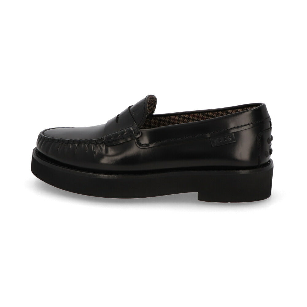 TOD'S ブラック ローファー クラシック ロゴ入り XXM54K00641AKT
