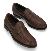 TOD'S  ブラウン レザー フォーマルシューズ クラシカル ロゴ入り ローファー XXM0ZF0Q920D9C