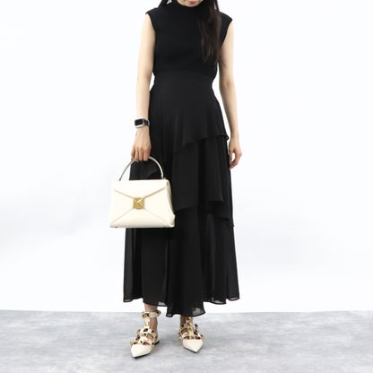 ヴァレンティノ VALENTINO サンダル ヒールなし XW0S0BY5 ZWM 0NO レディース ブラック ホワイト  ロックスタッズ