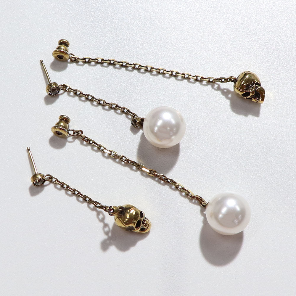 ALEXANDERMCQUEEN  ゴールド スカル ドクロ パール ピアス 651156