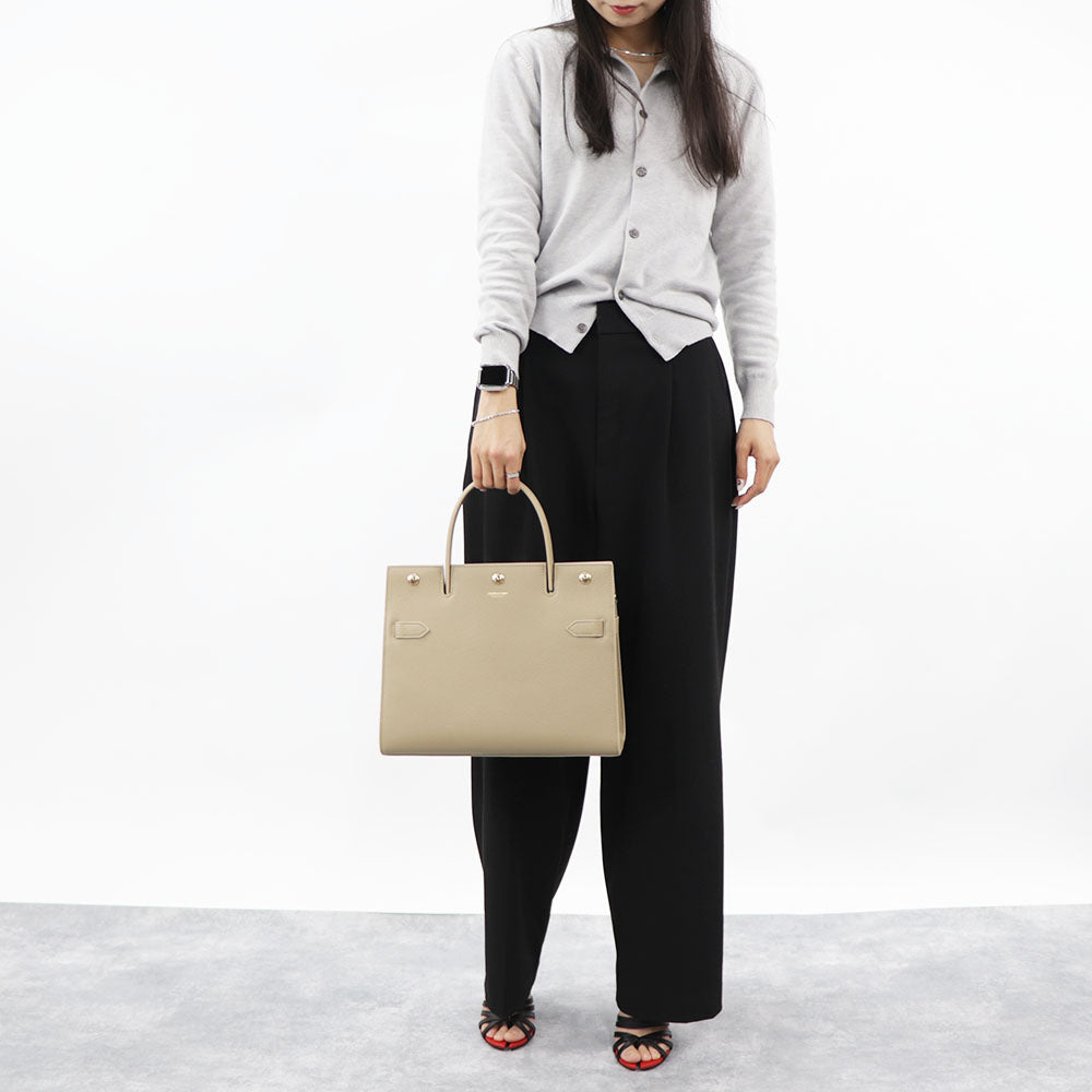 バーバリー ハンドバッグ 8016789 A1366 ベージュ