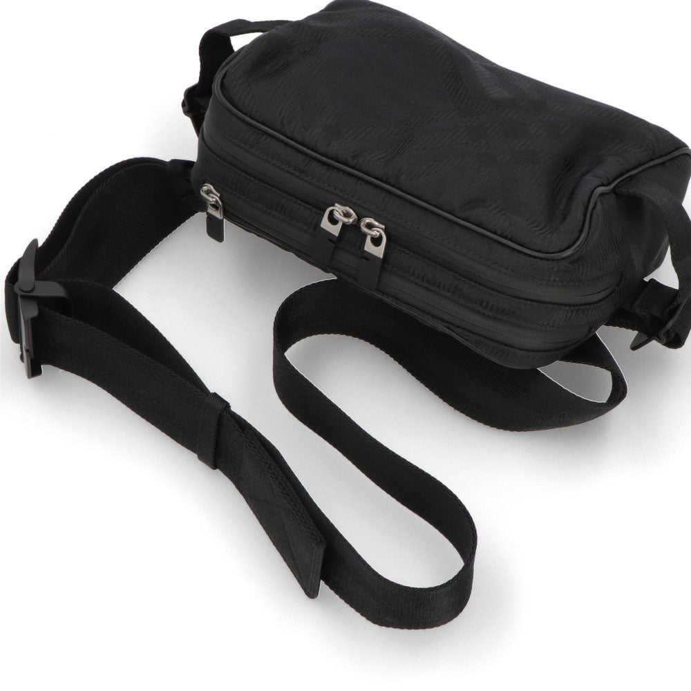 BURBERRY ボディバッグ ブラック チェック柄 8083446