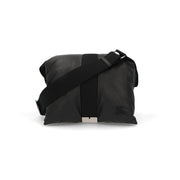 BURBERRY バーバリー メンズ バッグ ショルダーバッグ ブラック カーフレザー クロスボディバッグ パファーバッグ 8083435