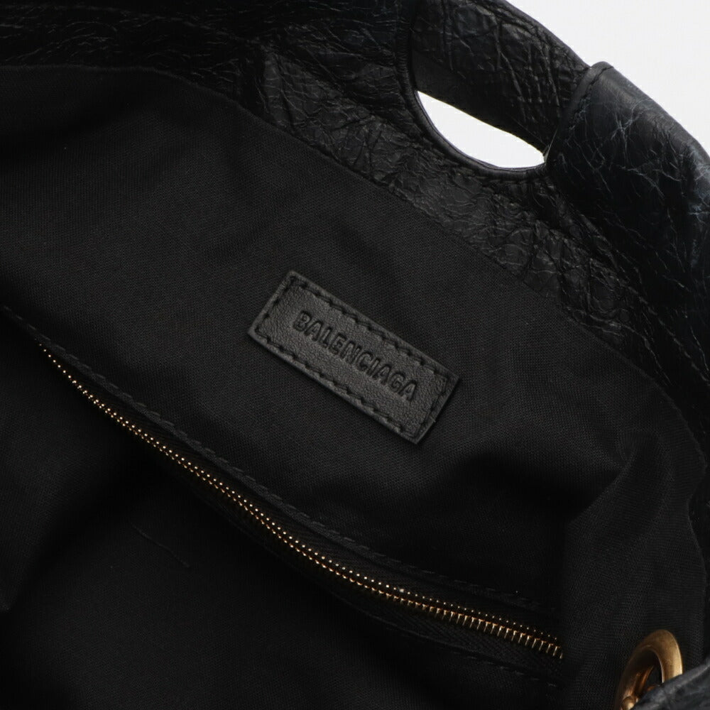 BALENCIAGA バレンシアガ ショルダーバッグ ブラック チェーンバッグ ロゴ チャーム付き 742941 2AA6W 1000