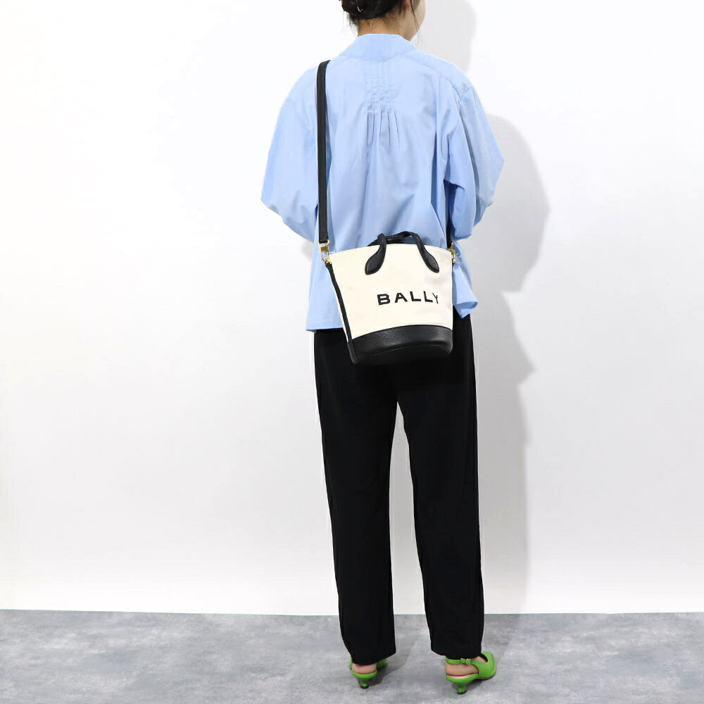BALLY ショルダーバッグ BAR 8 HOURS ホワイト×ブラック