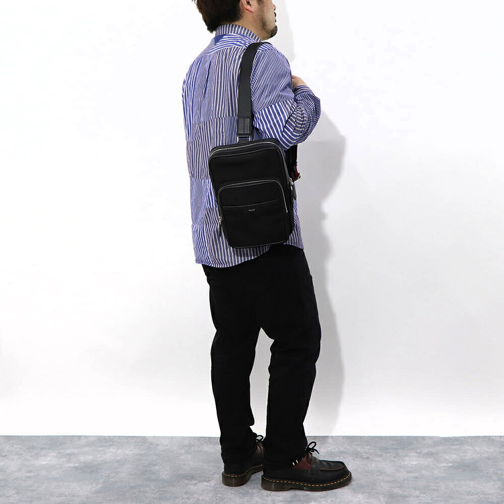 バリー BALLY バッグ ボディバッグ メンズ CODE SLING BAGF ネイビー ブラック レザー ロゴ ストライプ スリングバッグ ベルトバッグ 761346610341
