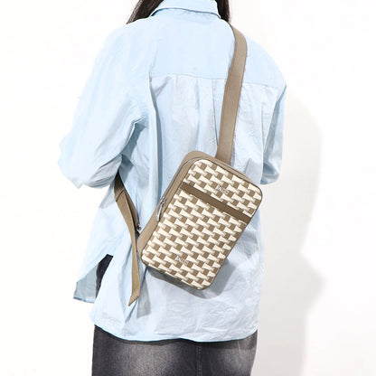 バリー BALLY バッグ ショルダーバッグ ユニセックス PENNANT SLING グレー系 レザー メンズ レディース シルバー金具 ロゴ ペナントモチーフ 761346608273