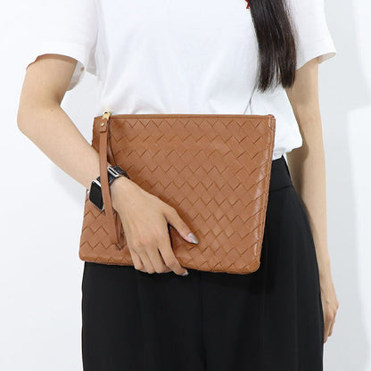 ボッテガ ヴェネタ BOTTEGA VENETA バッグ クラッチ ユニセックス ブラウン レザー メンズ レディース イントレチャート セカンドバッグ フラットポーチ 749922 VCPP3