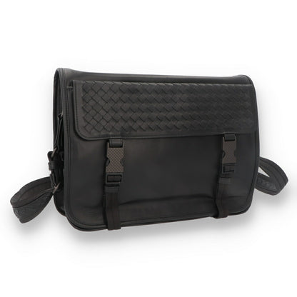 ボッテガ ヴェネタ BOTTEGA VENETA バッグ ショルダーバッグ 534435 VQ12A1000 イントレチャート メンズ ブラック A4対応 横型 メッセンジャーバッグ