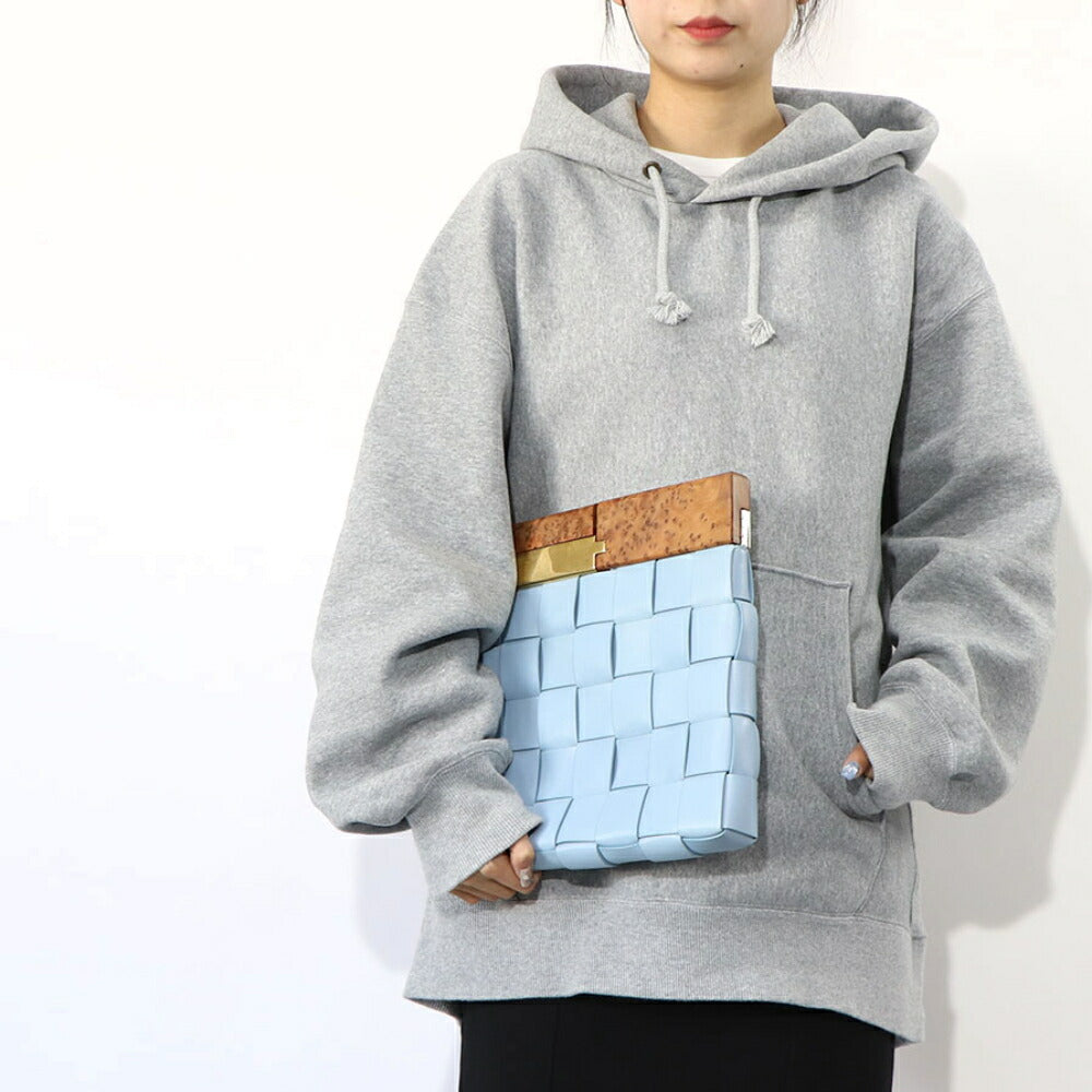 BOTTEGA VENETA BVスナップ クラッチバッグ