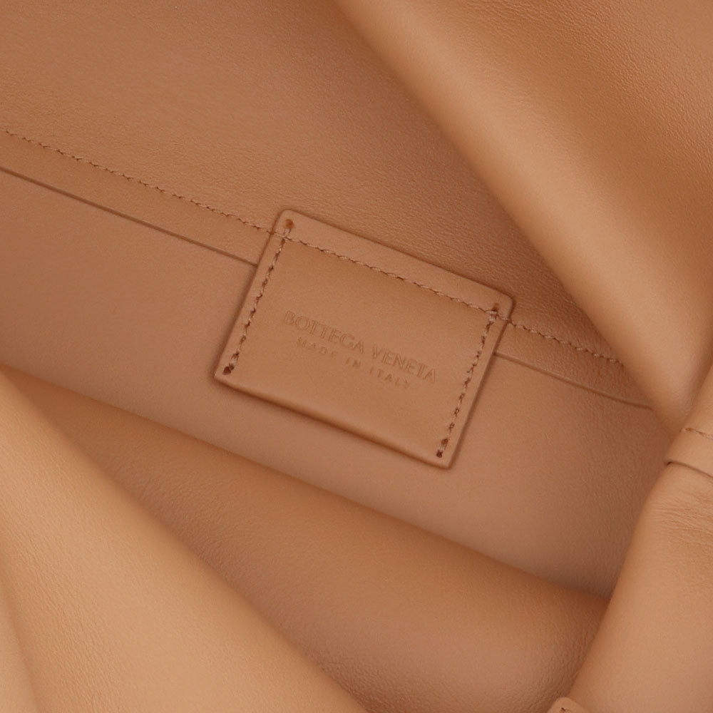 BOTTEGA VENETA ポイント ミディアム ショルダーバッグ