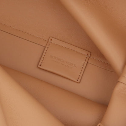 BOTTEGA VENETA ポイント ミディアム ショルダーバッグ