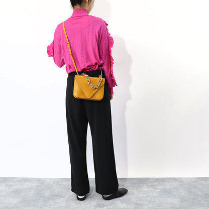 ボッテガ ヴェネタ BOTTEGA VENETA バッグ ショルダーバッグ レディース マウント ブラウン ブラック レザー 2Way クラッチ ハンドバッグ チェーンショルダー 667399V12J0