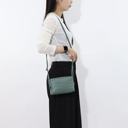 ボッテガ ヴェネタ BOTTEGA VENETA バッグ ショルダーバッグ レディース MINI LOOP ダルグリーン ラムスキン ミニクロスボディバッグ イントレチャートレザー カメラバッグ 723547 V1G11