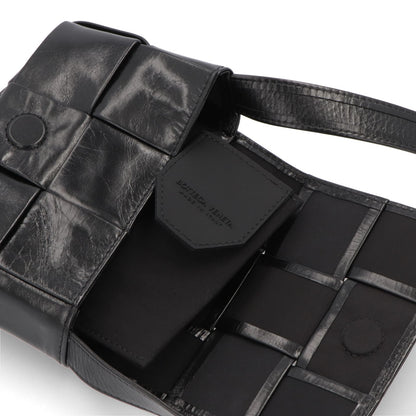 ボッテガ ヴェネタ BOTTEGA VENETA バッグ ショルダーバッグ ユニセックス CANDY CASSETTE ブラック 牛革 ナイロン ショルダーバッグ クロスボディバッグ キャンディーカセット ミニバッグ マキシイントレチャート 667048 VCQ72