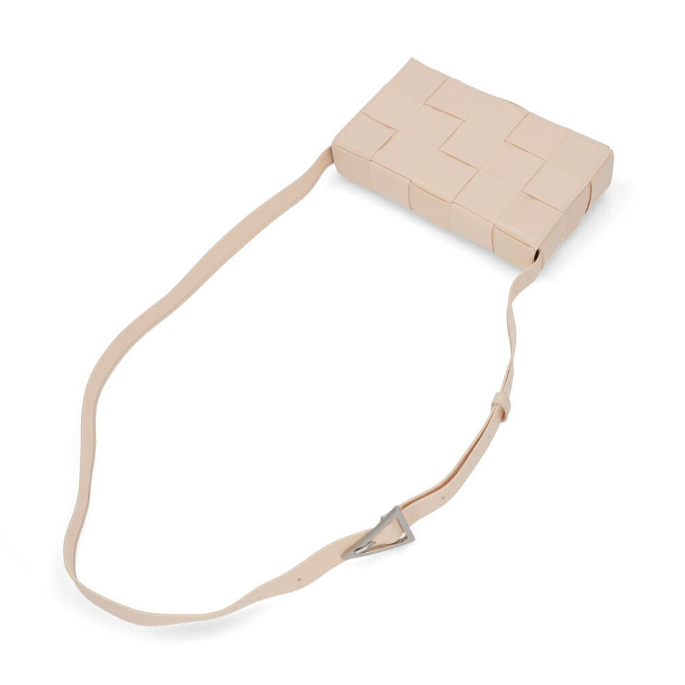 BOTTEGA VENETA ショルダーバッグ ピーチピンク クロスボディバッグ マキシイントレチャート 667298 VCQ71