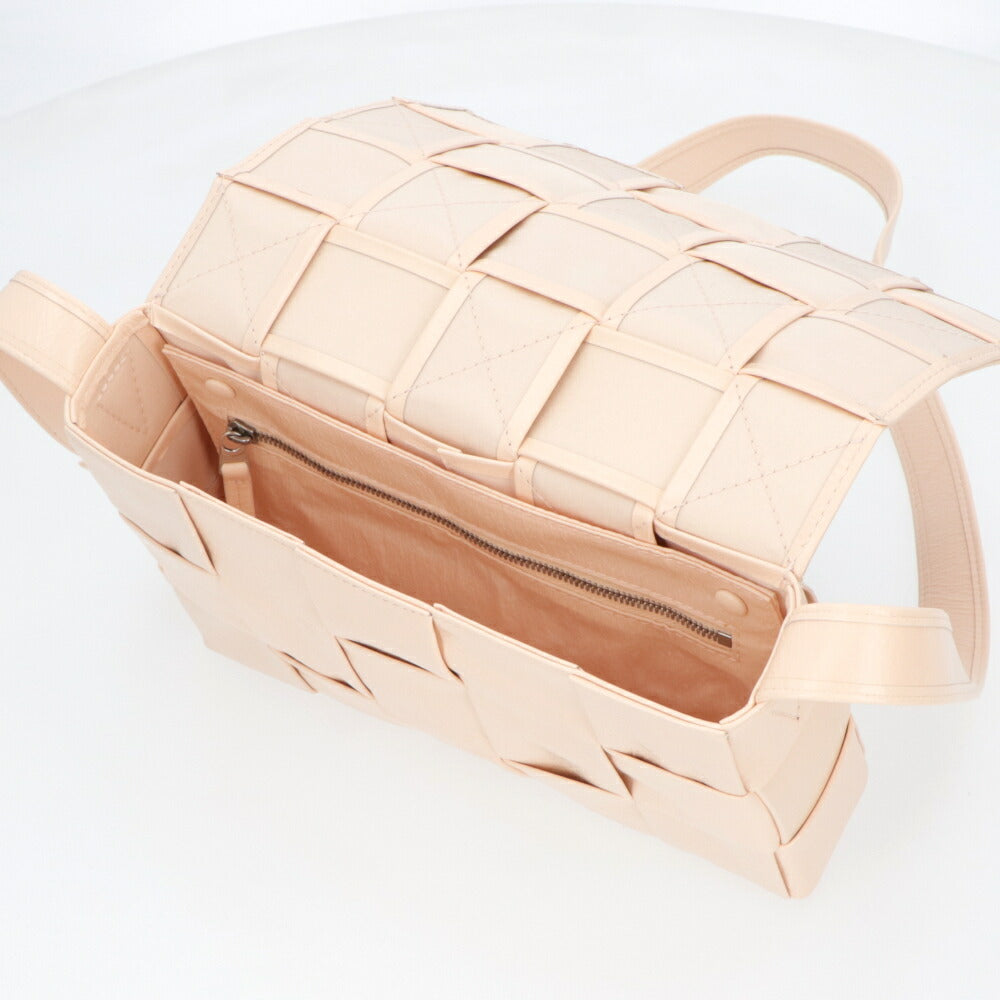 BOTTEGA VENETA ショルダーバッグ ピーチピンク クロスボディバッグ マキシイントレチャート 667298 VCQ71