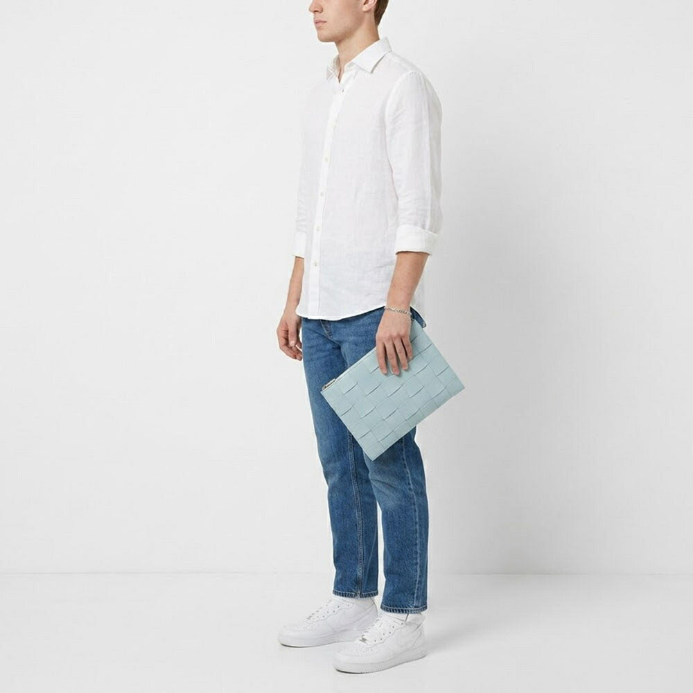 BOTTEGA VENETA クラッチバッグ ライトブルー マキシイントレチャート 652931 VCQC1