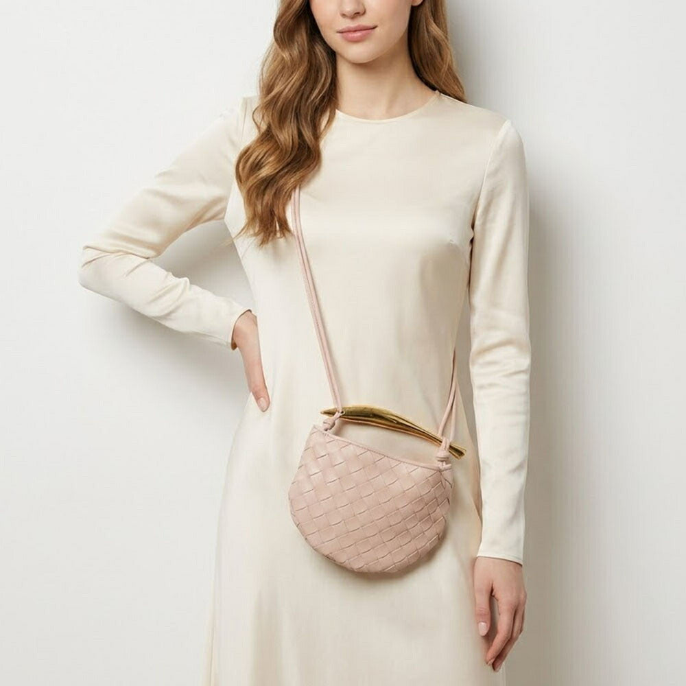 BOTTEGA VENETA ショルダーバッグ ライトピンク マキシイントレチャート カセット 744267 VCPP1