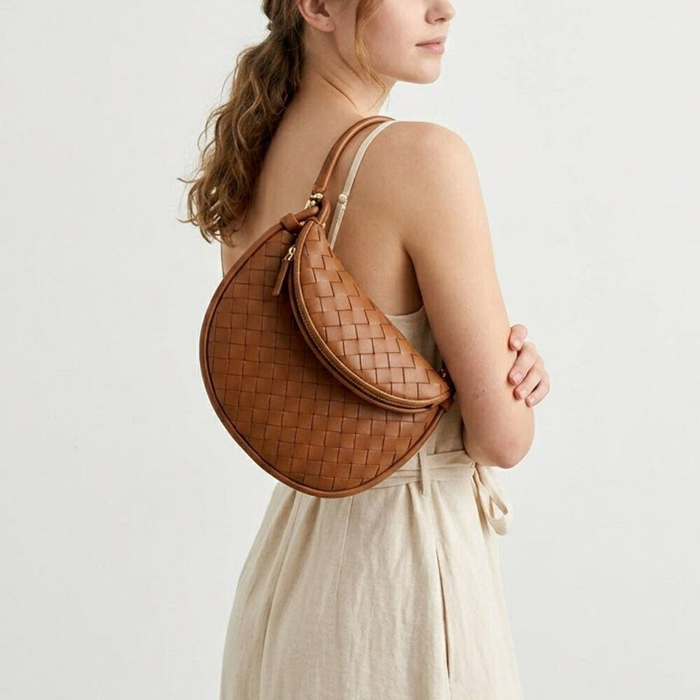 BOTTEGA VENETA ショルダーバッグ ダークブラウン ブラウン マキシイントレチャート カセット 776764 VCPP1