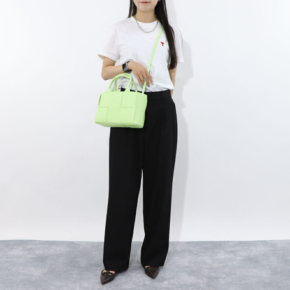 BOTTEGA VENETA ハンドバッグ ダークブラウン ライトグリーン ブルー マキシイントレチャート 709337 VCQC2