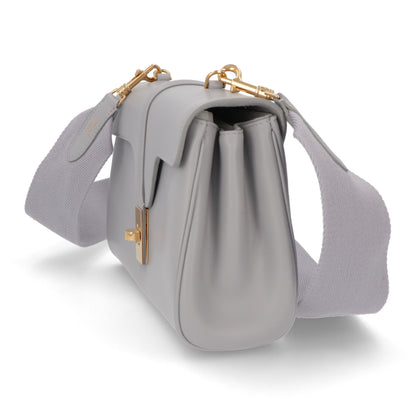 CELINE ティーン ソフト 16 セーズ ショルダーバッグ