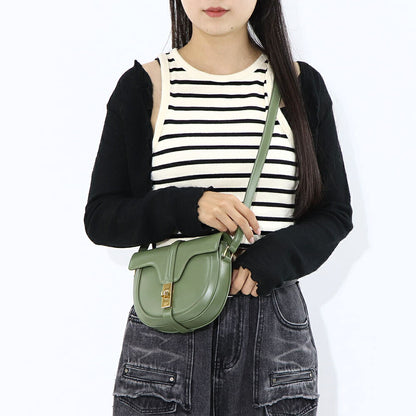 CELINE ショルダーバッグ Small Besace ブザス ミニバッグ