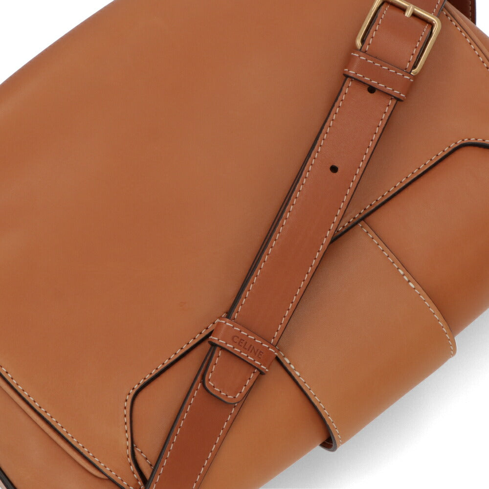 CELINE ショルダーバッグ カマラ CAMARAT ミディアム