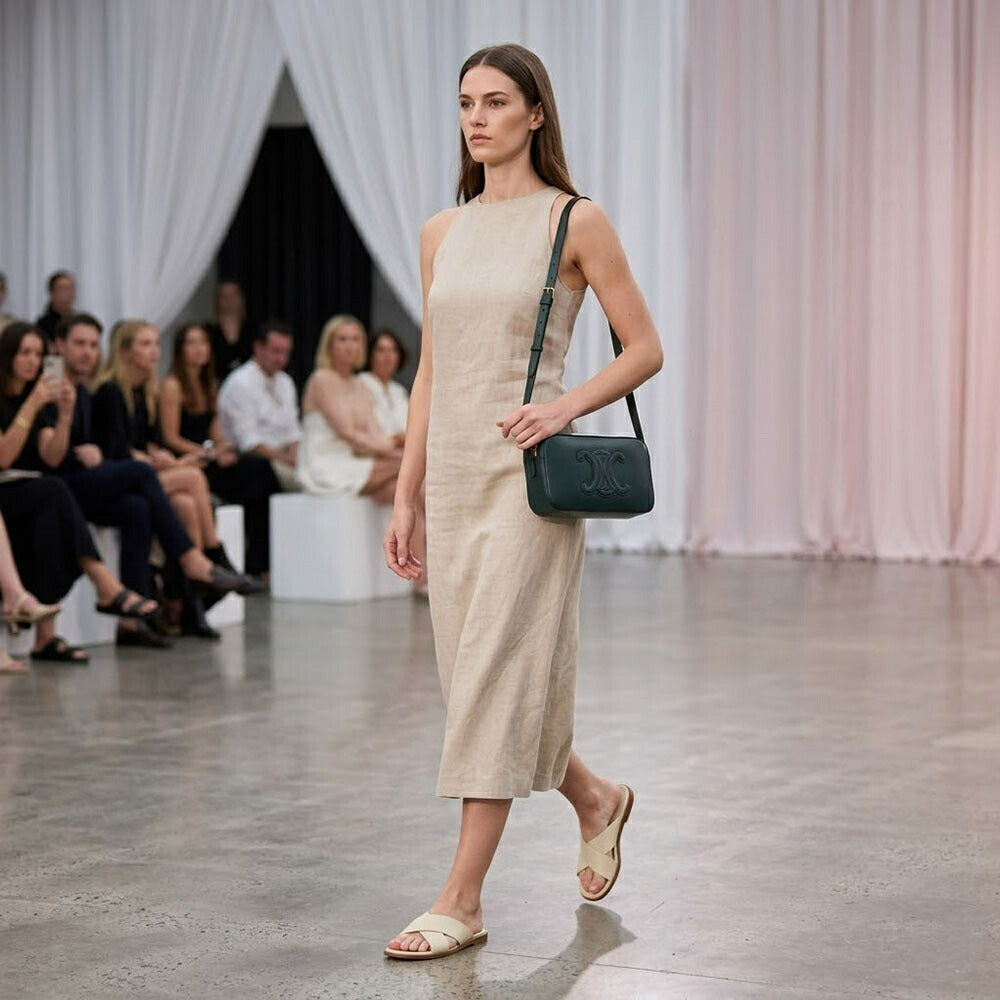 CELINE ショルダーバッグ ダークグリーン カメラバッグ トリオンフ 肩掛け 199183DU3
