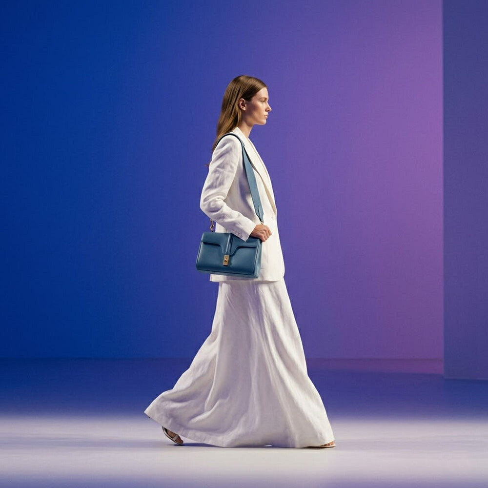 CELINE ショルダーバッグ ティーン ソフト 16 セーズ Trench Denim 19685 3CR4