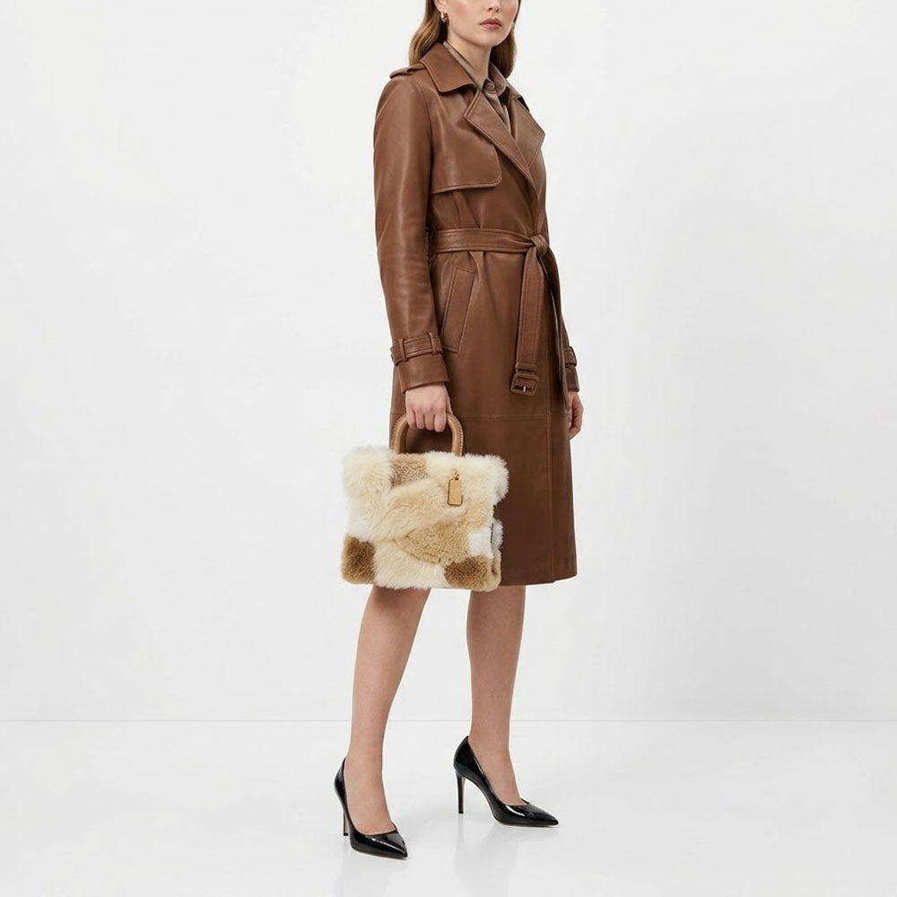 COACH ショルダーバッグ   ベージュ系 レザー ローグ ファー ハンドバッグ  CN315