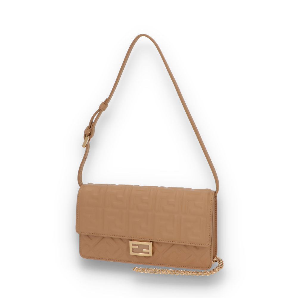 FENDI フェンディ レディース バッグ ショルダーバッグ ホワイト ライトブラウン ナッパレザー チェーンウォレット FFモチーフ 8M0498