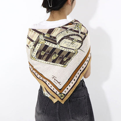 FENDI スカーフ ホワイト×ベージュ ミニバッグイラスト