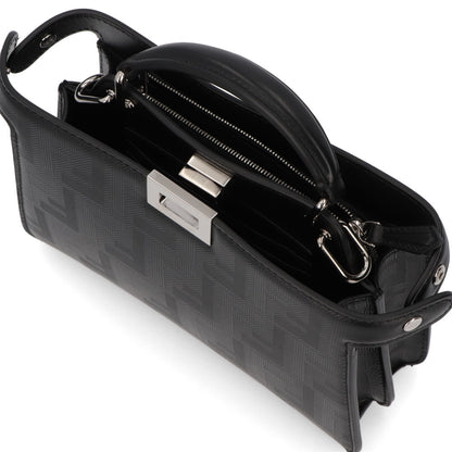 FENDI ショルダーバッグ PEEKABOO ピーカブー ISEEU