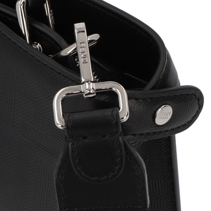 FENDI ショルダーバッグ PEEKABOO ピーカブー ISEEU