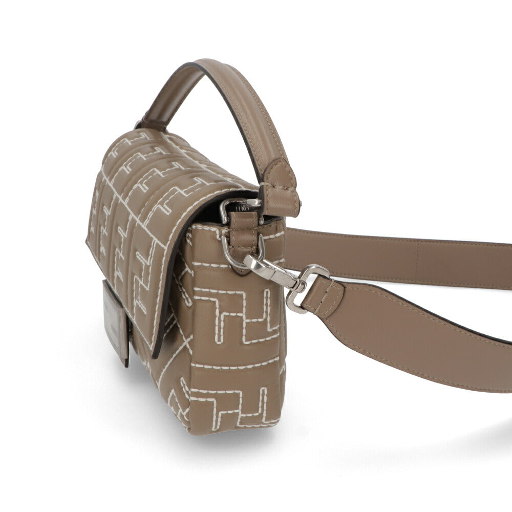 フェンディ FENDI バッグ ハンドバッグ レディース BAGUETTE バゲット グレージュ ナッパレザー ショルダーバッグ 2way FF柄 ズッカ柄 ロゴ ホワイト ステッチ 8BR600 ANX4