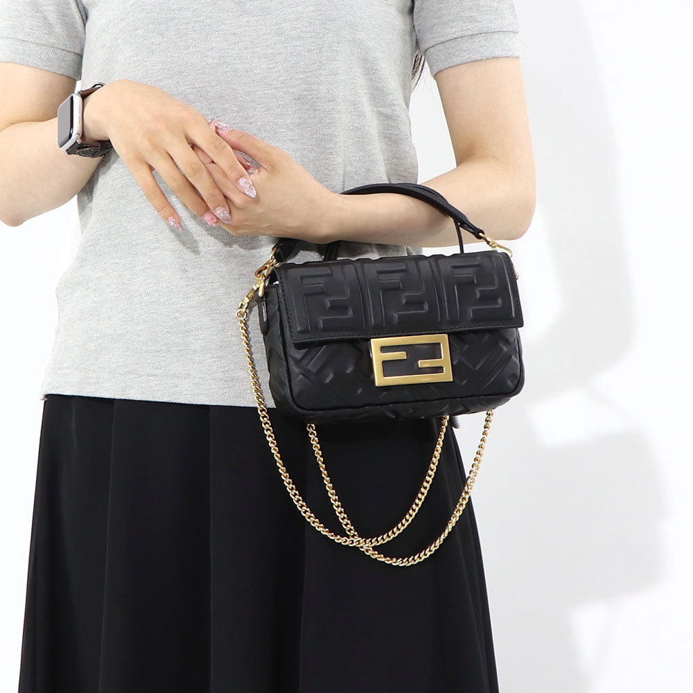FENDI ショルダーバッグ BAGUETTE MINI バゲット ミニ