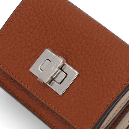 FENDI ミニ財布 ブラウン レザー ピーカブー PEEKABOO