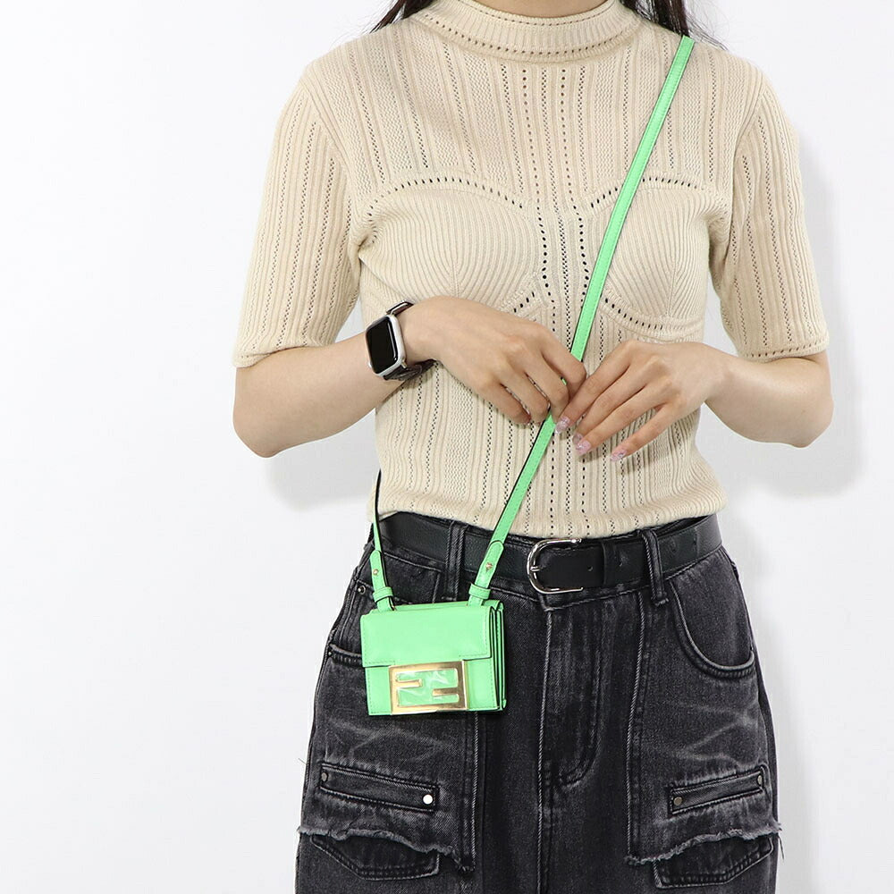 FENDI フェンディ ショルダーバッグ ロゴバケット ブラウン