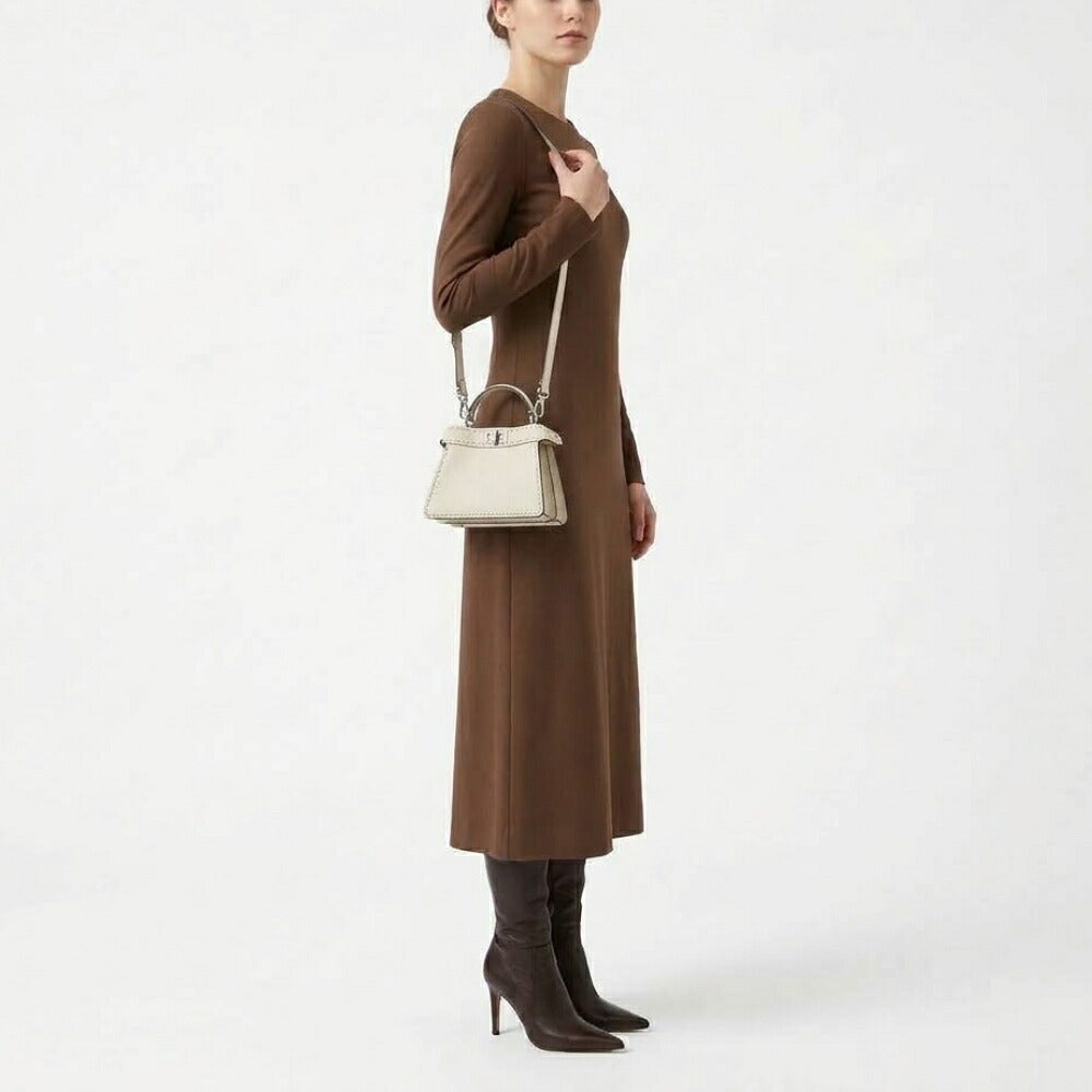FENDI フェンディ レディース バッグ ショルダーバッグ PEEKABOO ISeeU PETITE ホワイト ナッパレザー ハンドバッグ 8BN335