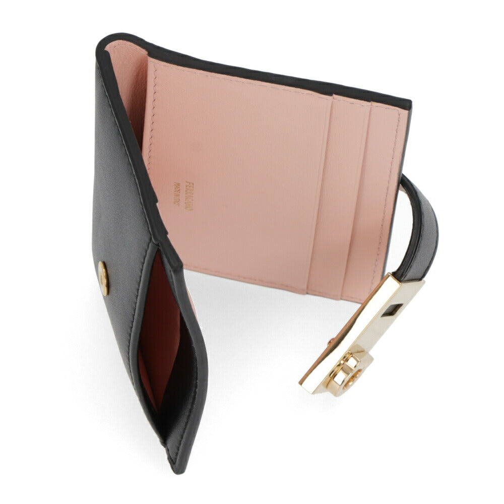 FERRAGAMO カードケース ブラック カーフレザー 財布 金具 220552 0770880