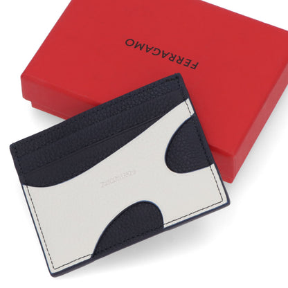 FERRAGAMO カードケース ホワイト×ブラック ロゴ 661261 0770119