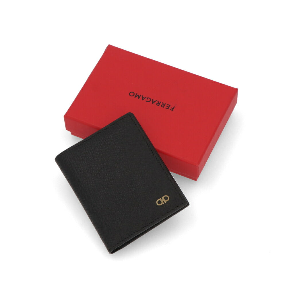 FERRAGAMO カードケース ブラック 二つ折り カードケース 661452 775661