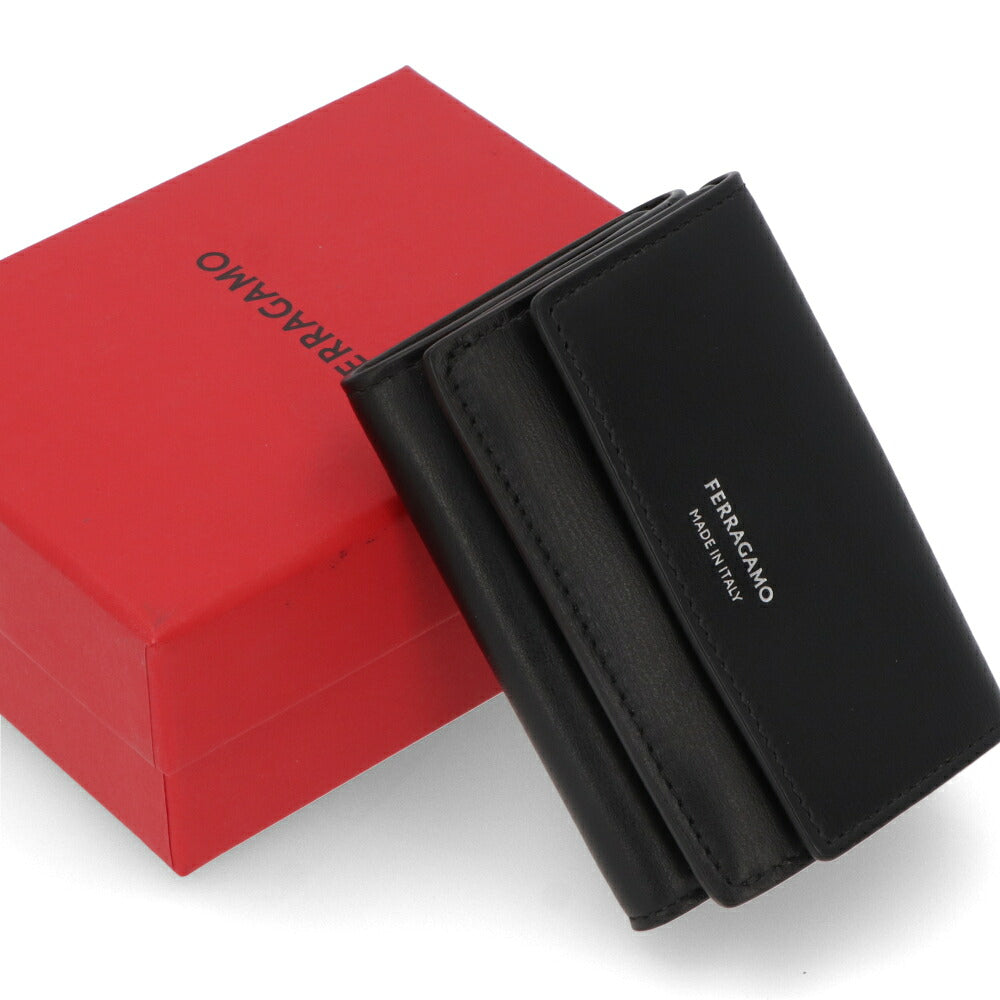 FERRAGAMO フェラガモ ユニセックス 財布 三つ折り財布 ブラック レザー ミニ財布 ロゴ 小銭入れ付き 661337 770115