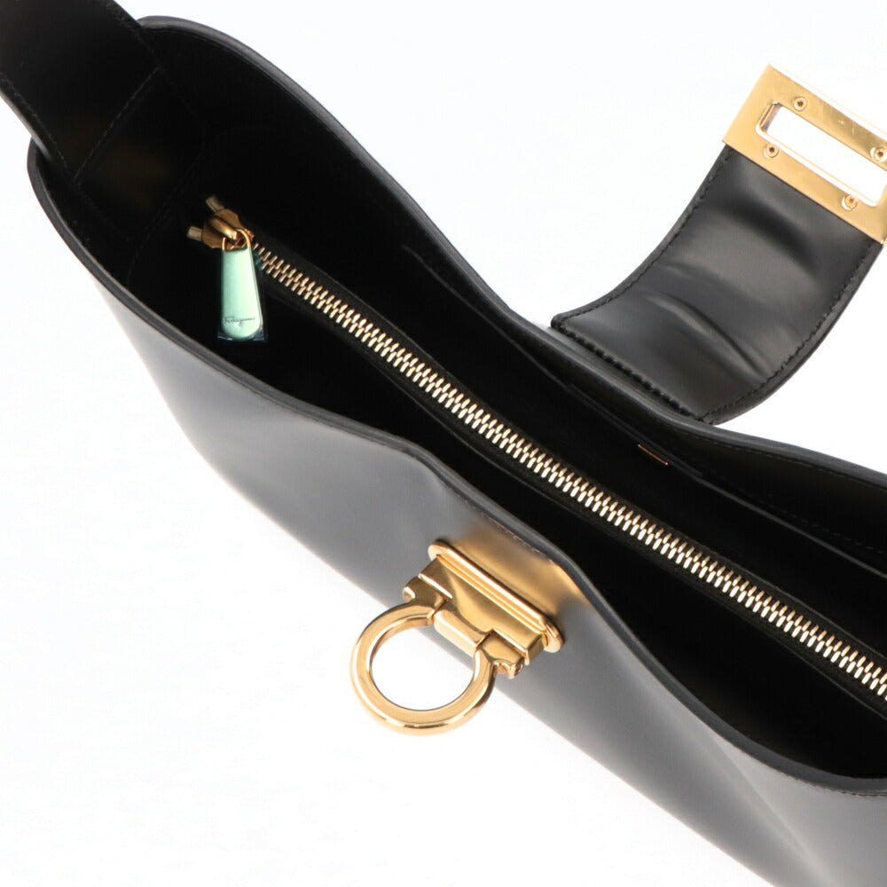FERRAGAMO ハンドバッグ TRIFOLIO SHOULDER BAG ブラック 210926 0745035