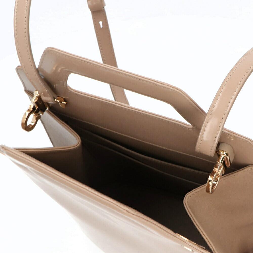 FERRAGAMO ショルダーWANDA ベージュ レザー ワンダ ゴールド金具