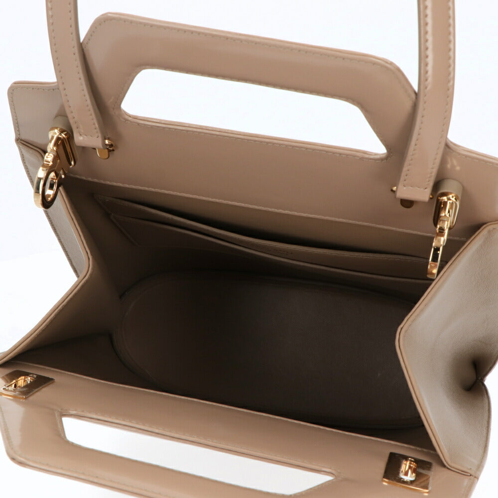 FERRAGAMO ショルダーWANDA ベージュ レザー ワンダ ゴールド金具