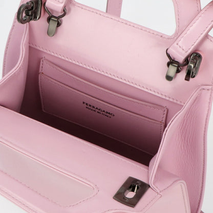 FERRAGAMO ショルダーバッグ ピンク 2way 213494 0762504