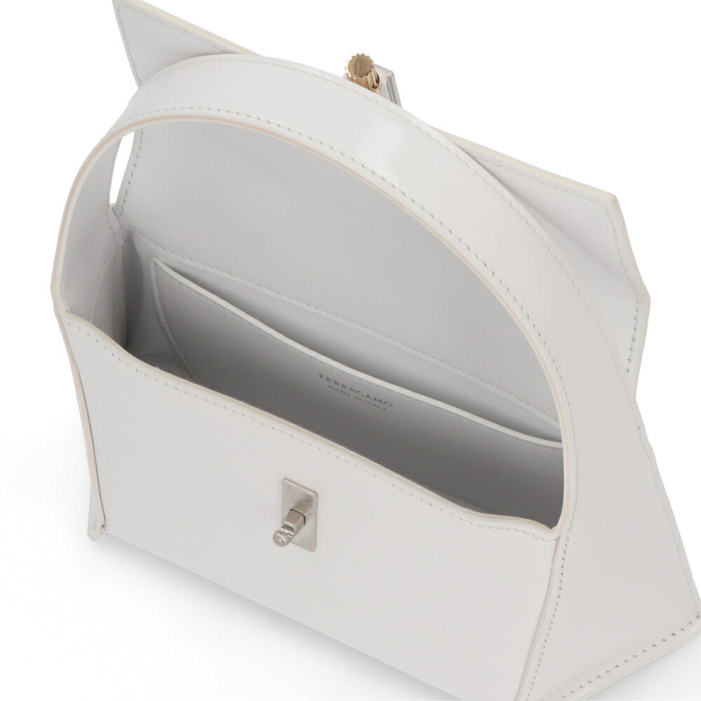 FERRAGAMO ショルダーバッグ ホワイト 2way 213971 0765477